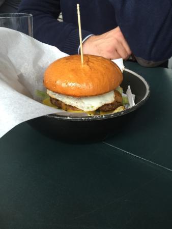 Pacifico Buns & Bowls